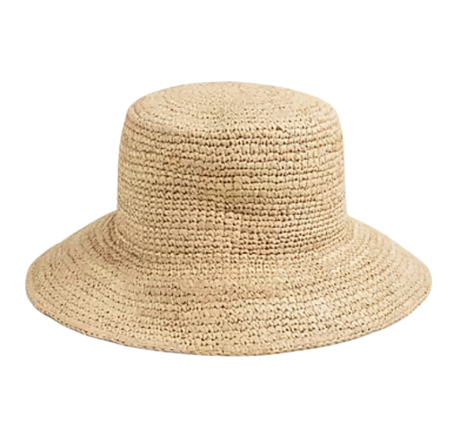 Wide Brim Bucket Hat | What to Wear at the Pool